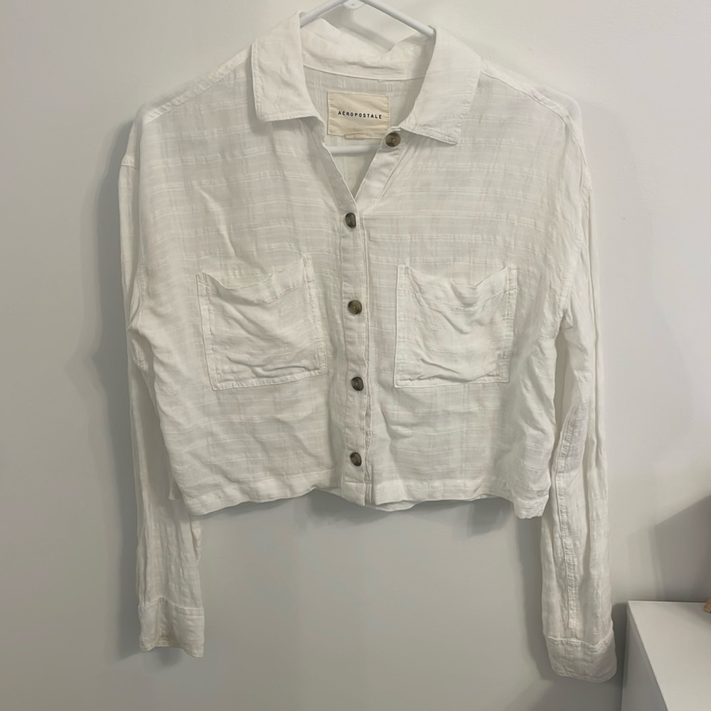 Aeropostale Cropped Long Sleeve Button Up